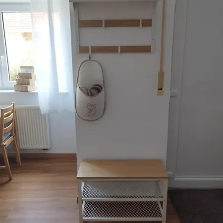 Gaestezimmer Mit Eigenem Eingang *